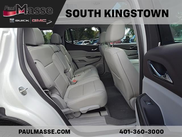 2021 GMC Acadia SLT