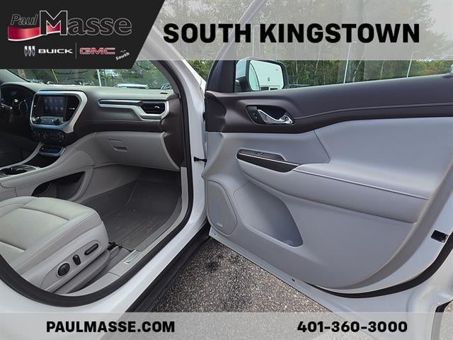 2021 GMC Acadia SLT