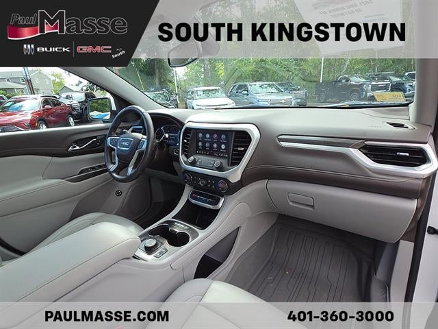 2021 GMC Acadia SLT