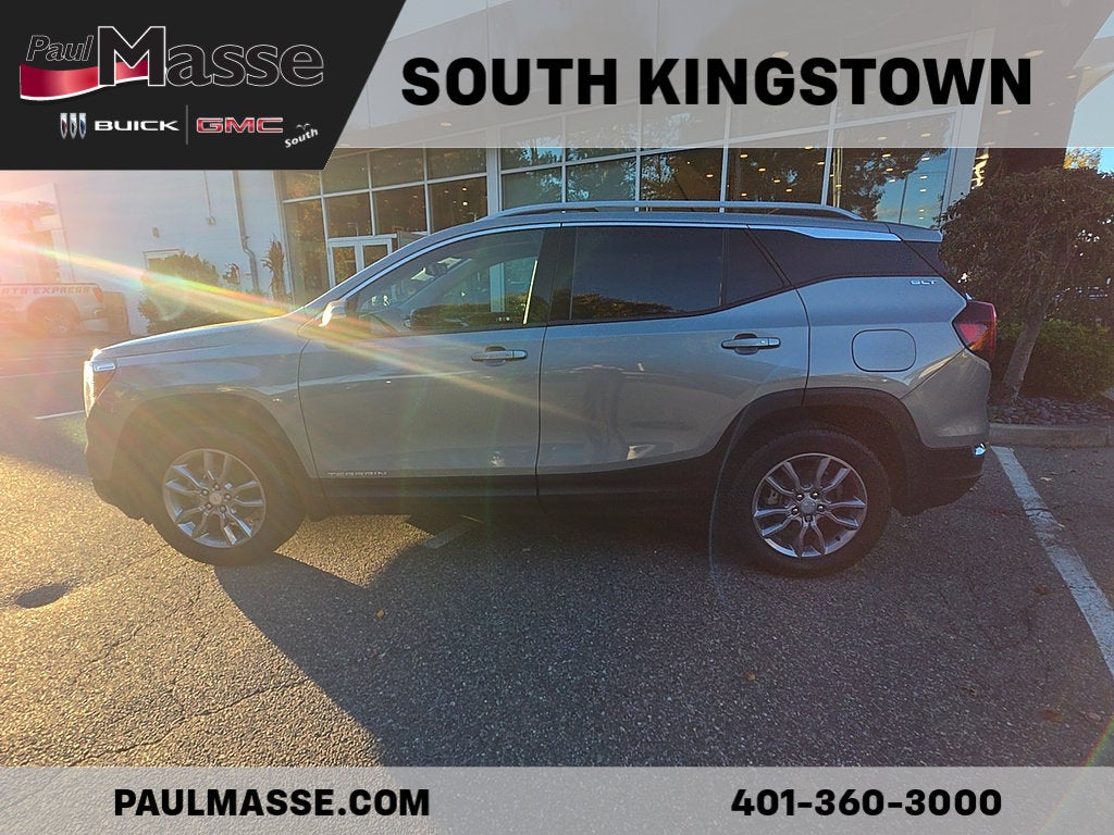 2023 GMC Terrain SLT