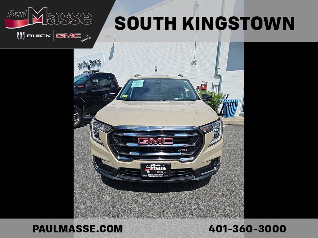 2023 GMC Terrain AT4
