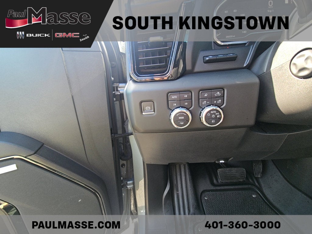 2023 GMC Sierra 1500 AT4