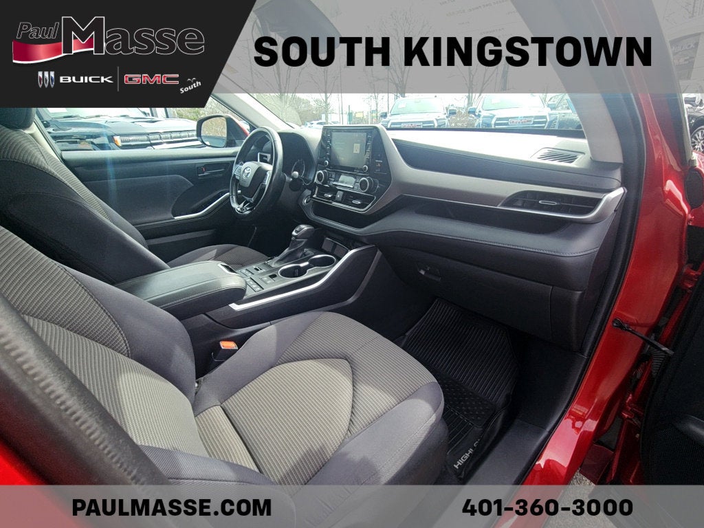 2020 Toyota Highlander LE