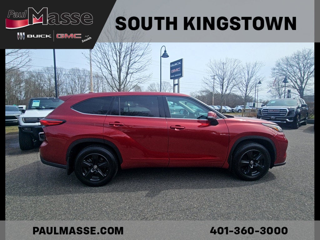 2020 Toyota Highlander LE