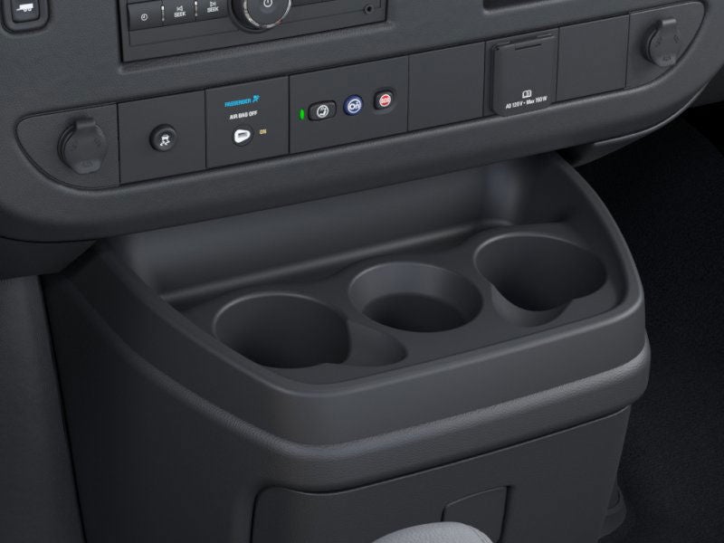 2025 GMC Savana Cutaway 3500 Base