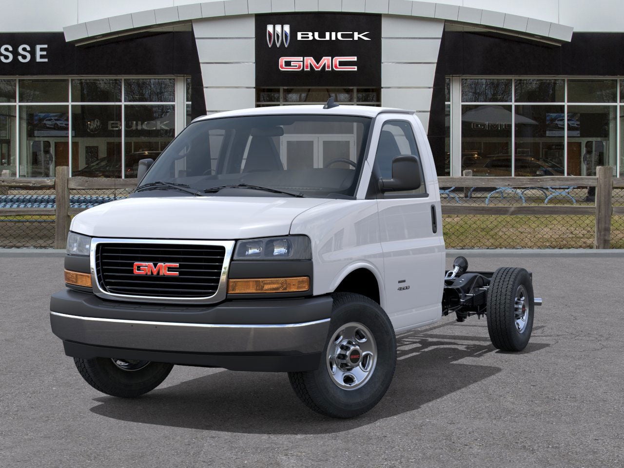 2025 GMC Savana Cutaway 3500 Base