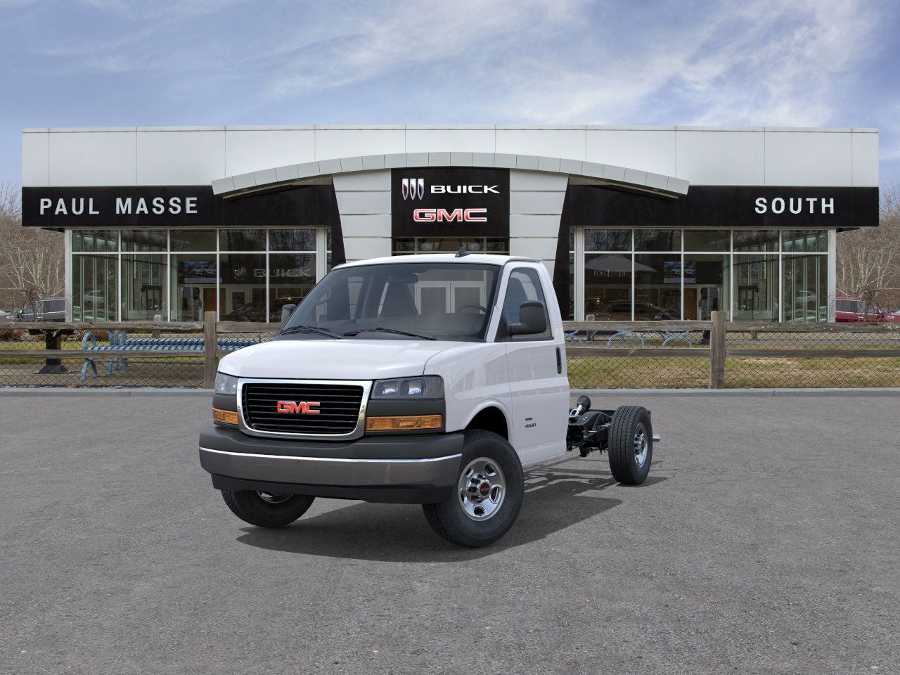 2025 GMC Savana Cutaway 3500 Base