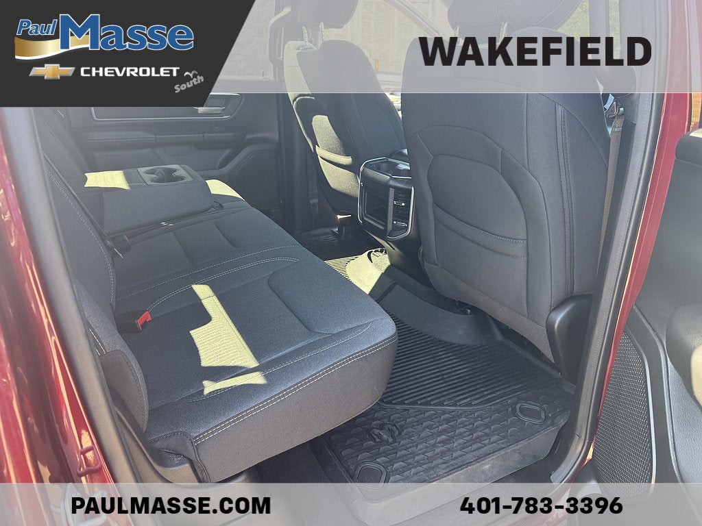 2022 RAM 1500 Big Horn Crew Cab 4x4 5'7" Box