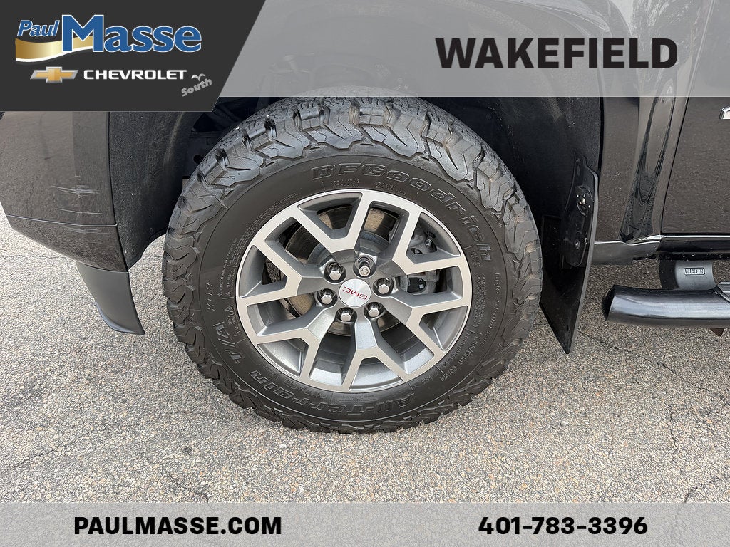 2022 GMC Canyon 4WD AT4 w/Leather