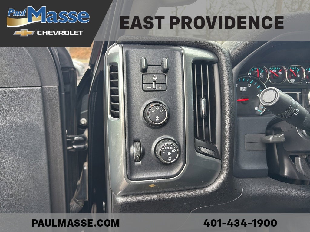 2016 Chevrolet Silverado 3500 HD Crew Cab Long Box 4-Wheel Drive LT