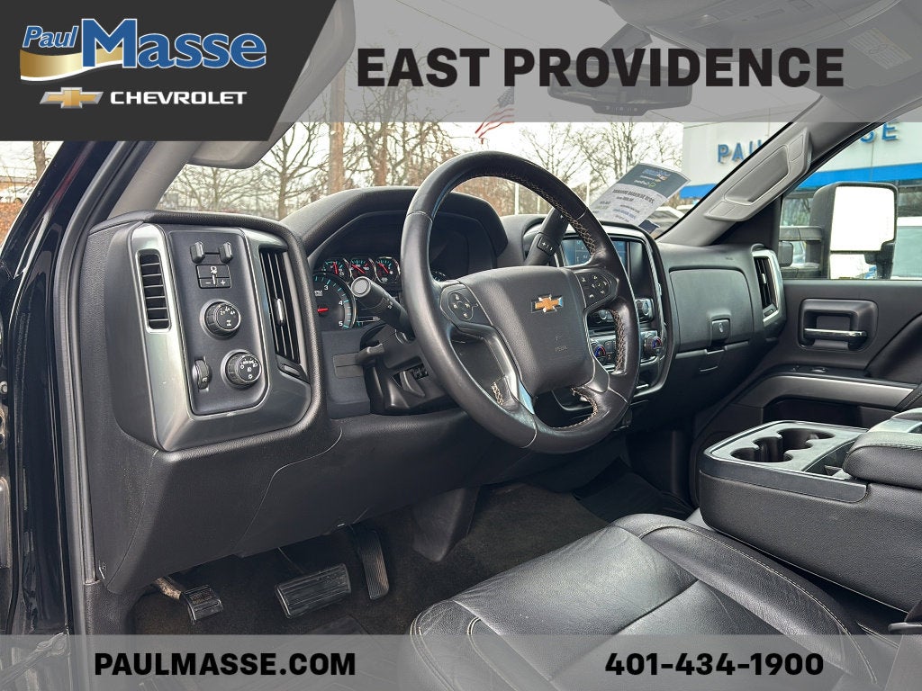 2016 Chevrolet Silverado 3500 HD Crew Cab Long Box 4-Wheel Drive LT