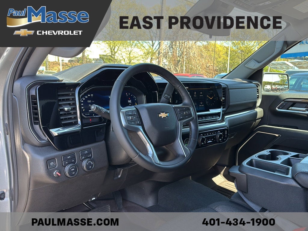 2023 Chevrolet Silverado 1500 Crew Cab Short Box 4-Wheel Drive LT 2FL