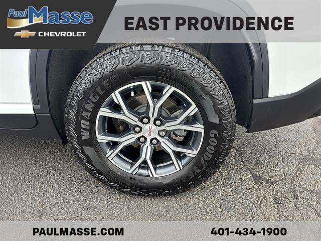 2025 GMC Acadia AWD AT4