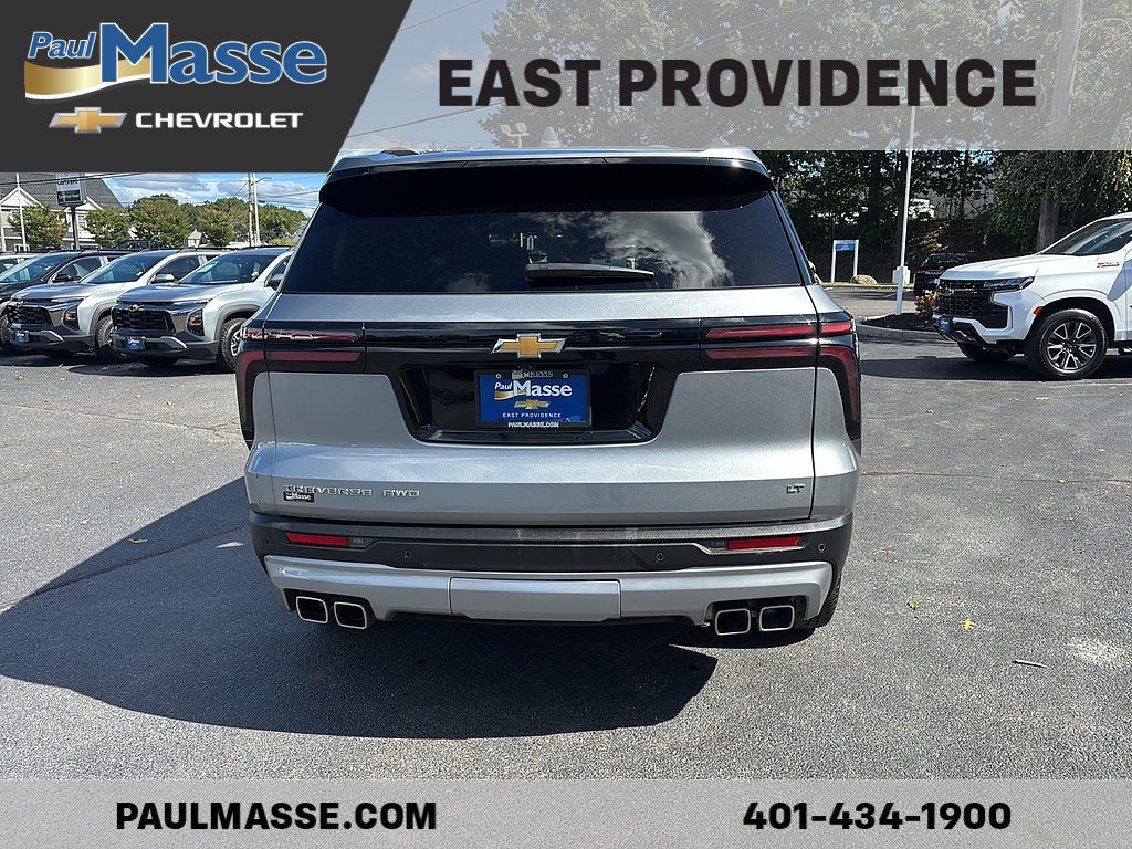 2024 Chevrolet Traverse LT w/2LT