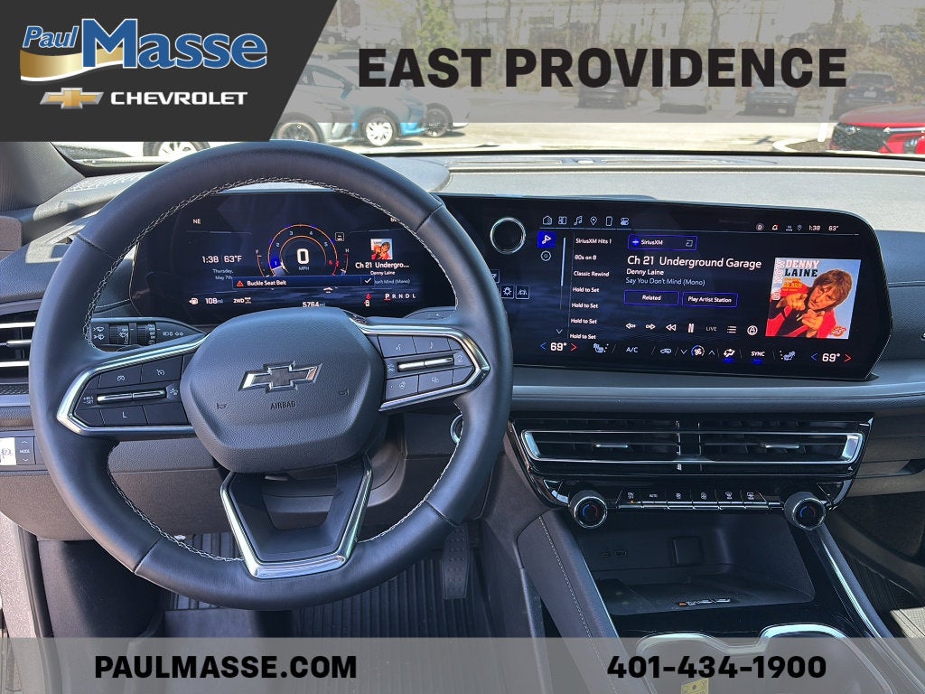 2025 Chevrolet Traverse LT w/2LT