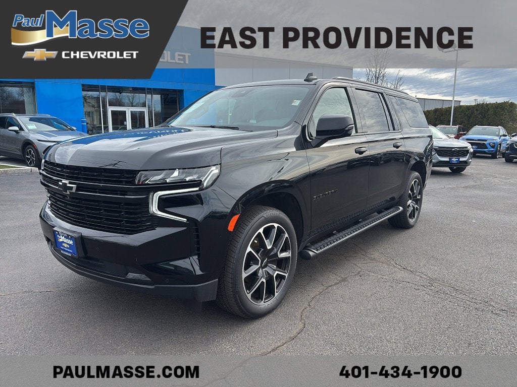 2023 Chevrolet Suburban Base