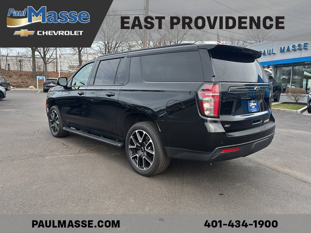 2023 Chevrolet Suburban Base