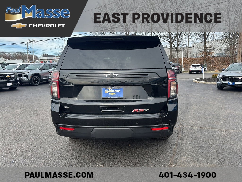 2023 Chevrolet Suburban Base