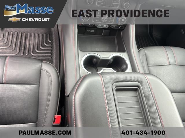 2023 Chevrolet Suburban 4WD RST