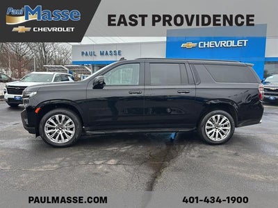 2023 Chevrolet Suburban 4WD RST