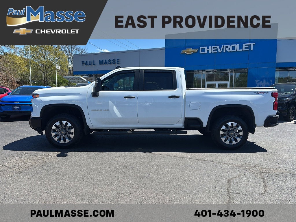 2026 Chevrolet Silverado 2500 HD Crew Cab Standard Box 4-Wheel Drive Custom