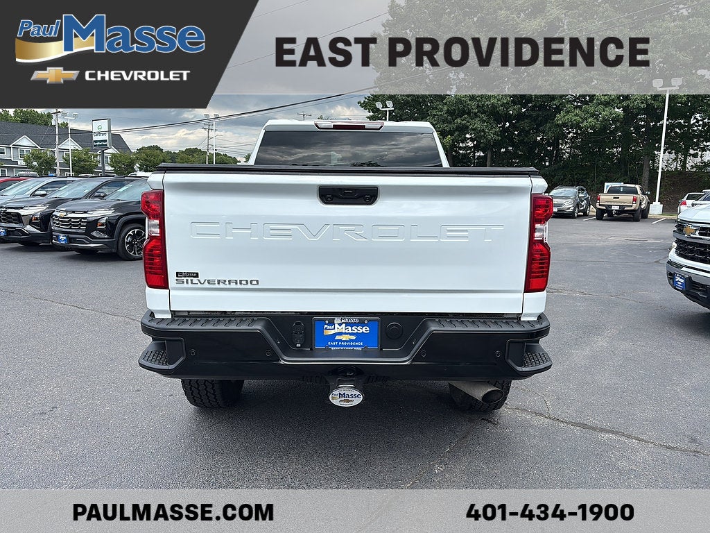 2024 Chevrolet Silverado 2500 HD Crew Cab Standard Box 4-Wheel Drive Custom