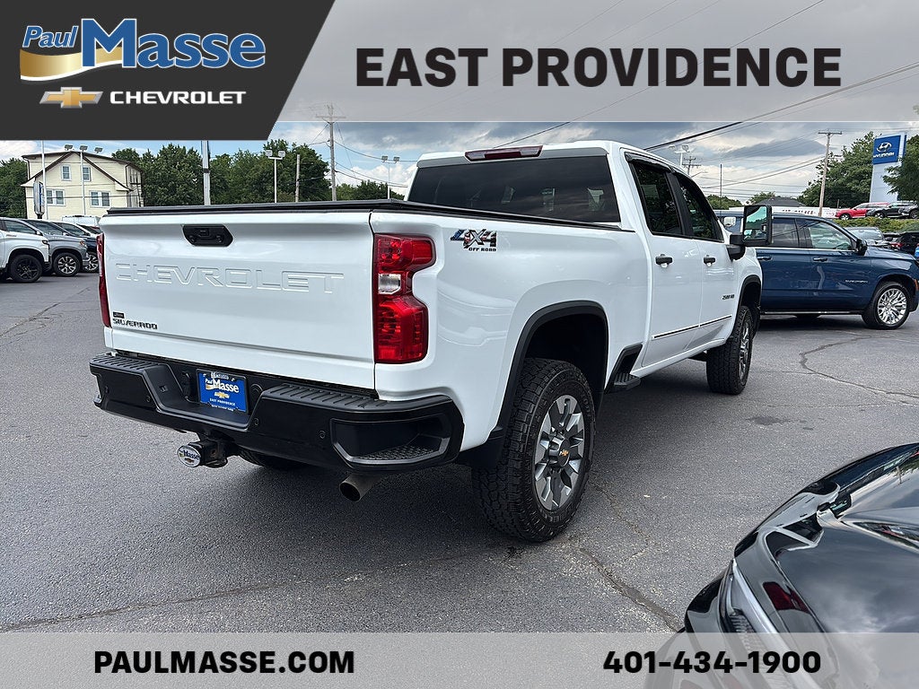 2024 Chevrolet Silverado 2500 HD Crew Cab Standard Box 4-Wheel Drive Custom