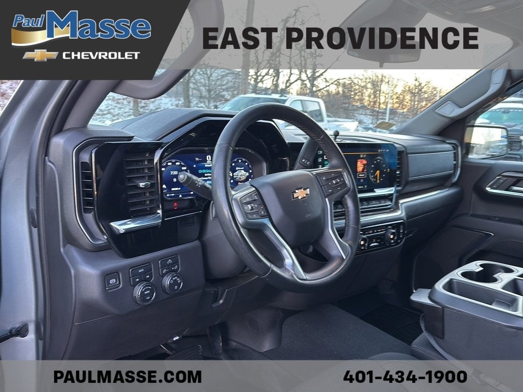 2023 Chevrolet Silverado 1500 Crew Cab Short Box 4-Wheel Drive LT 2FL