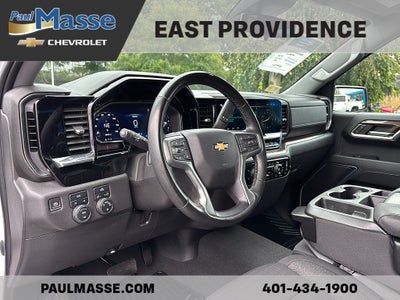 2023 Chevrolet Silverado 1500 Crew Cab Short Box 4-Wheel Drive LT 2FL