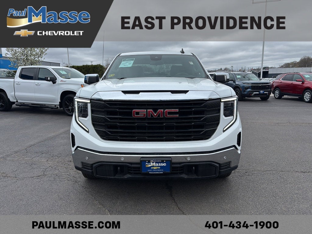 2024 GMC Sierra 1500 Crew Cab Short Box 4-Wheel Drive Pro