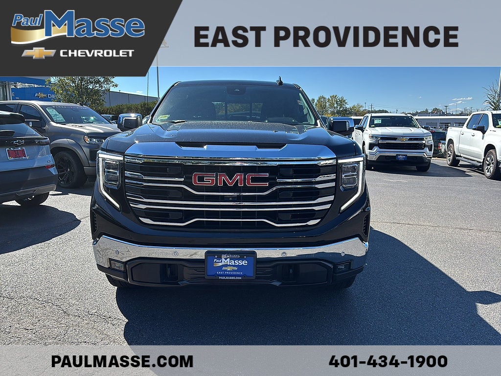 2023 GMC Sierra 1500 Crew Cab Short Box 4-Wheel Drive SLT
