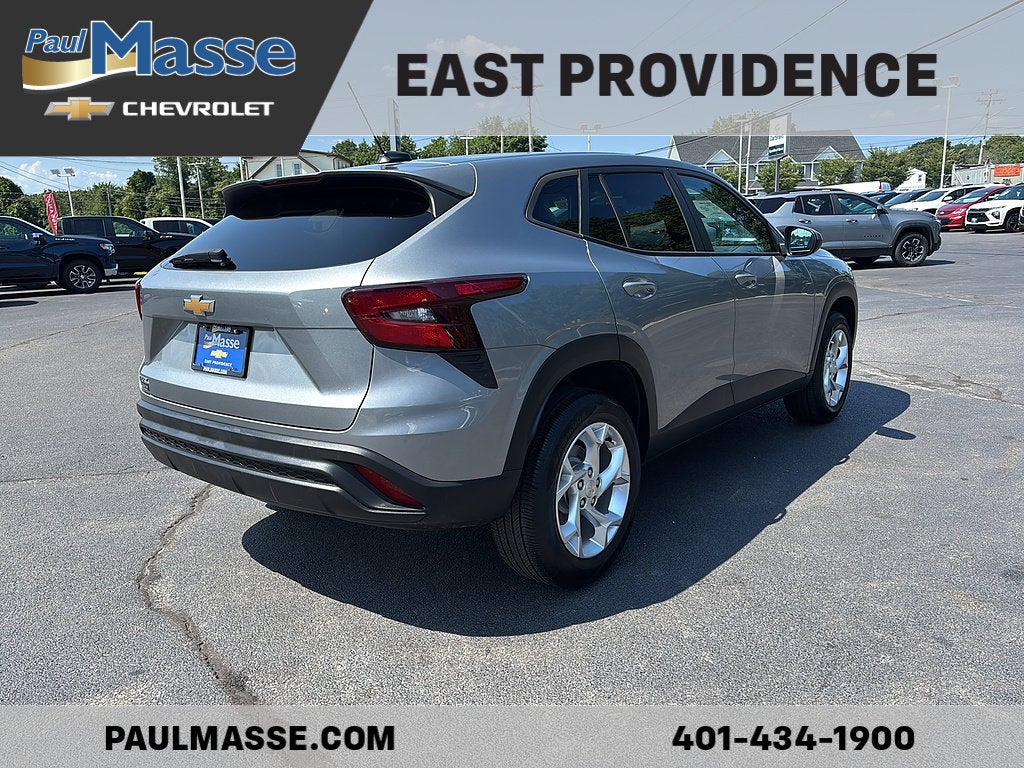 2024 Chevrolet Trax FWD 4dr LS