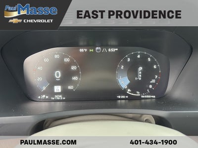 2022 Volvo XC90 T6 AWD Momentum 6P