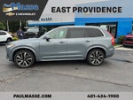2022 Volvo XC90 T6 AWD Momentum 6P