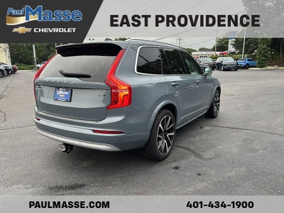 2022 Volvo XC90 T6 AWD Momentum 6P